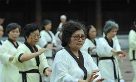 Nguy cơ gãy xương ở người có tuổi