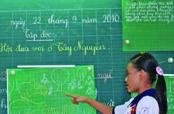 “Sao cô giáo viết sai chính tả nhiều thế?"