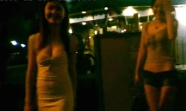 Đề xuất thí điểm lập ‘khu đèn đỏ’ ở Việt Nam