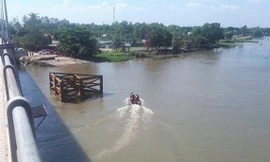 Nam thanh niên nhảy cầu quyên sinh sau ngày cưới