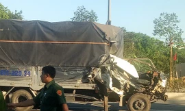 Tai nạn xe tải liên hoàn khi dừng đèn đỏ, 8 người bị thương