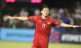 Tiền đạo Anh Đức