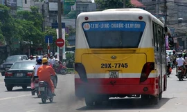 Đình chỉ hoạt động nhiều ô tô không đạt tiêu chuẩn khí thải