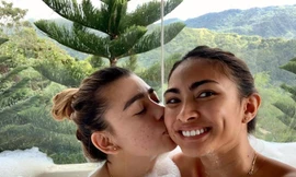 Hoa hậu Hoàn vũ Philippines chia tay bạn gái đồng giới trước khi lên đường thi Miss Universe 