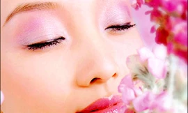 Trang điểm che đi mọi 'tỳ vết'