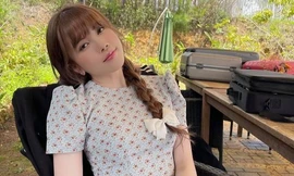 Sau 2 tuần ra MV mới, Thiều Bảo Trâm bị chê bai gay gắt đến mức phải đóng bình luận?