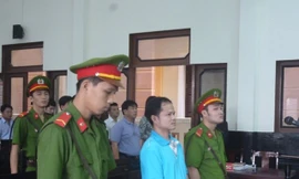 Võ Văn Minh thừa nhận hù dọa nhà sản xuất