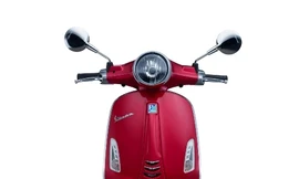 Sử dụng gương chiếu hậu để an toàn nhất trên đường