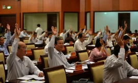 TP.HCM tạm dừng thu phí xe máy