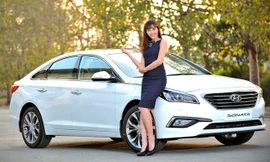 Hyundai Sonata 2015 bất ngờ giảm giá hàng chục triệu đồng