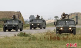 [ẢNH] Xem lính NATO tập trận sát biên giới Nga