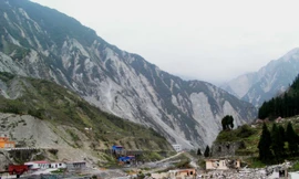 Hé lộ nguyên nhân gây ra trận động đất ở Nepal