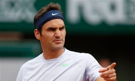 Federer quét tân binh khỏi French Open