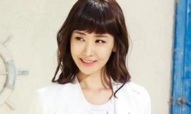 Lee Dea Hee rạng rỡ trong nắng hè