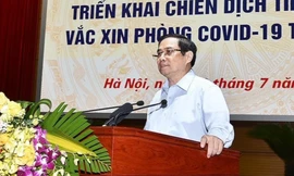 Thủ tướng: Vaccine là biện pháp hữu hiệu nhất để phòng chống đại dịch COVID-19