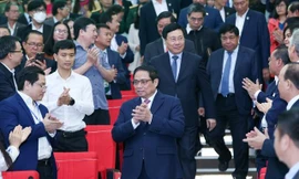 Thủ tướng chủ trì Hội nghị xúc tiến đầu tư vùng Tây Nguyên