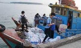 TPHCM: 29 học sinh xã đảo ở Cần Giờ vào đất liền thi tốt nghiệp THPT