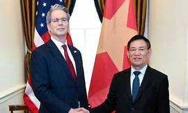 Phó Thủ tướng Hồ Đức Phớc gặp gỡ Trưởng đoàn đàm phán Mỹ 