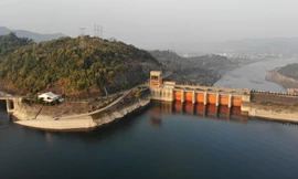 Nhiều hồ thủy điện nguy cơ thiếu nước 