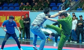 Gay cấn những màn đấu võ thuật của chiến sĩ Công an nhân dân