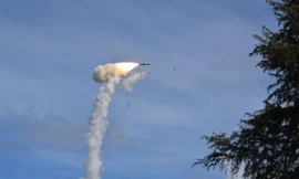Tên lửa siêu thanh BrahMos phóng thất bại trên vịnh Bengal