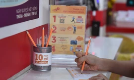 Vietlott là đơn vị đầu tiên và duy nhất tại Việt Nam đang triển khai xổ số điện toán, cho phép người chơi tự chọn số.