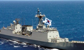 Một tàu chiến Hàn Quốc