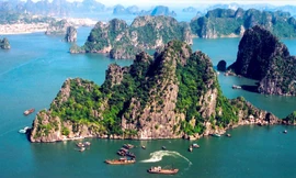 Một góc vịnh Hạ Long. Ảnh: Tổng cục Du lịch