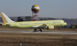 Nguyên mẫu thứ ba của MC-21 cất cánh