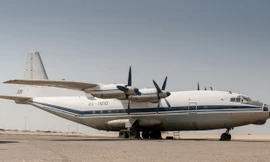 Máy bay vận tải quân sự Antonov-12. Ảnh: Global Look Press.