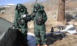 Vệ binh quốc gia California trong chiến dịch tuyết đỏ.