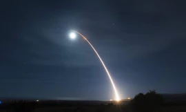 Tên lửa Minuteman III phóng đi từ căn cứ ở California. Ảnh: AFGSC