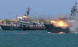 Một tàu của Hải quân Nga. Ảnh: Reuters