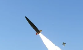 Hàn Quốc sản xuất hàng loạt tên lửa chiến thuật mới