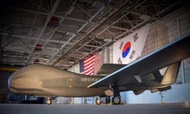 Một chiếc RQ-4 Global Hawk của Hàn Quốc