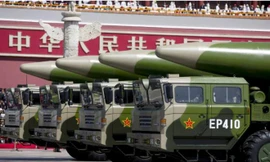 Tên lửa DF-26 của quân đội Trung Quốc. (Ảnh: Reuters)