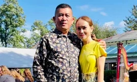 Danh hài Nhật Cường U60: 'Tôi và vợ hay ghen nhau để hâm nóng tình cảm’