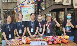 Bạn trẻ Gen Z gây quỹ cho trẻ em đảo xa