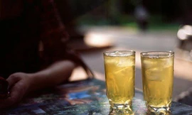 Nắng nóng uống trà đá giải nhiệt đừng phạm sai lầm này nếu không dễ hỏng thận, đột quỵ