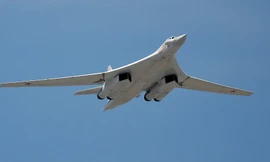 'Thiên nga trắng' Tu-160 thể hiện sức mạnh tại Syria