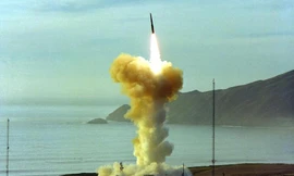Tên lửa đạn đạo xuyên lục địa LGM-30G Minuteman III. Ảnh: MILITARY.COM