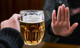 Những người tuyệt đối không được uống rượu, bia kẻo nguy hại đến sức khỏe