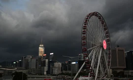 Tan hoang đảo du lịch Hải Nam - Trung Quốc