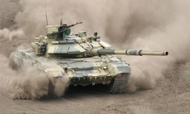 Điều gì khiến Ấn Độ mua liền lúc 400 'xe tăng bay' T-90S?