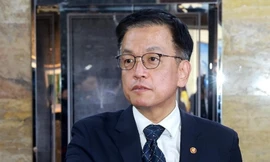 THẾ GIỚI 24H: Giữ chức mới được 3 ngày, quyền tổng thống Hàn Quốc cũng bị điều tra