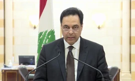 Thủ tướng Lebanon Hassan Diab phát biểu tại trụ sở chính phủ ở Beirut hôm 10/8. Ảnh: cắt từ video.