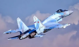 Siêu tiêm kích Su-35S gia nhập quân đội Nga giữa lúc căng thẳng với Ukraine