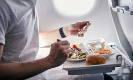 Hãng hàng không nào có suất ăn ngon nhất thế giới?