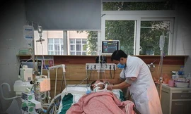 Nhiều ca ngộ độc 'rượu cồn' chết não, hôn mê sâu rồi tử vong