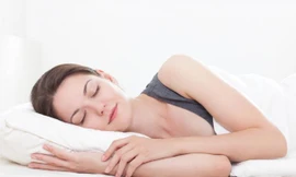 Các tư thế ngủ phổ biến ảnh hưởng như thế nào đến sức khỏe